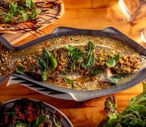 Pla Neung Manow (Branzino).