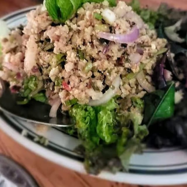 Larb Ped Udon ลาบเป็ดอุดร.