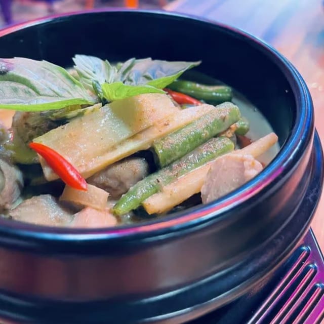 Keow Wan Seafood.