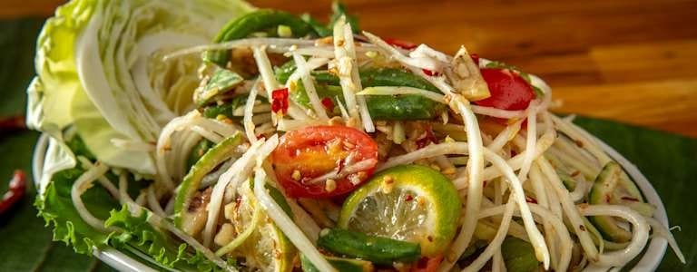 Som Tum Pla Ra ส้มตำปลาร้า.