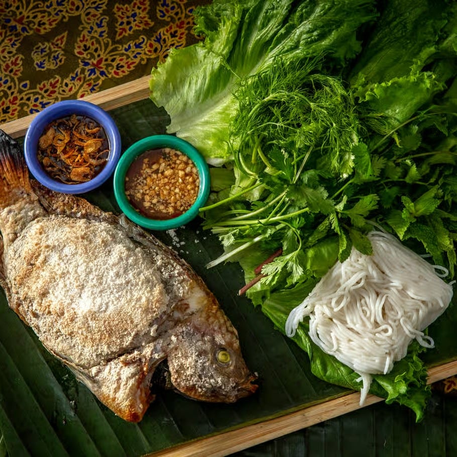 Mieng Pla Pow.