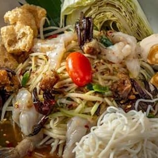 Som Tum Platter