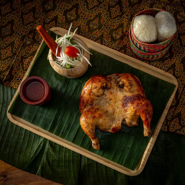 Gai Yang Vichean Buri (Whole Chicken Combo with Som Tum).